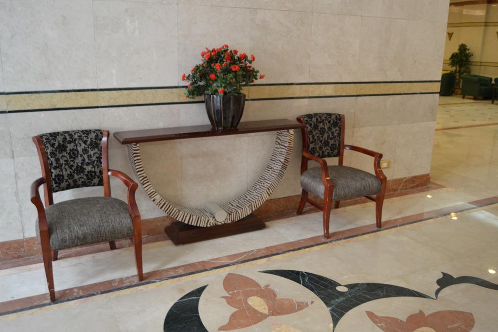 Al Eiman Al Qibla Hotel Medina Buitenkant foto