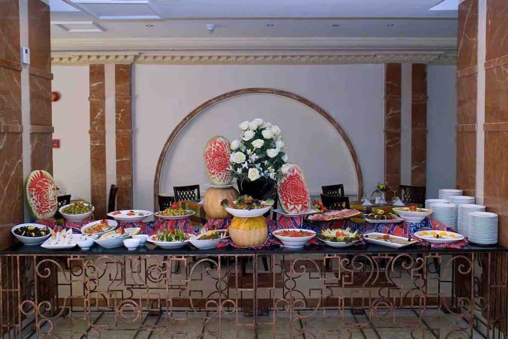 Al Eiman Al Qibla Hotel Medina Buitenkant foto