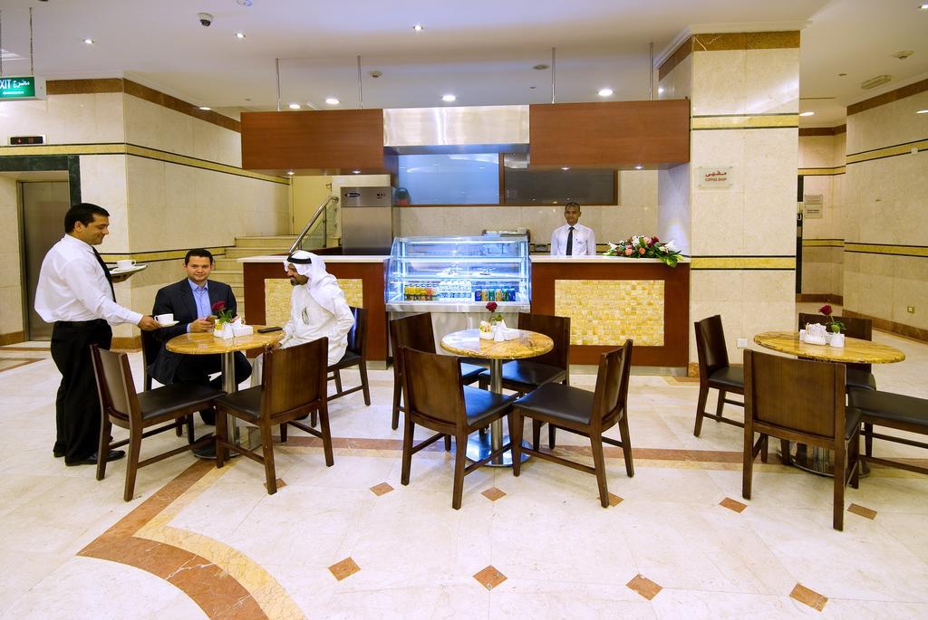 Al Eiman Al Qibla Hotel Medina Buitenkant foto